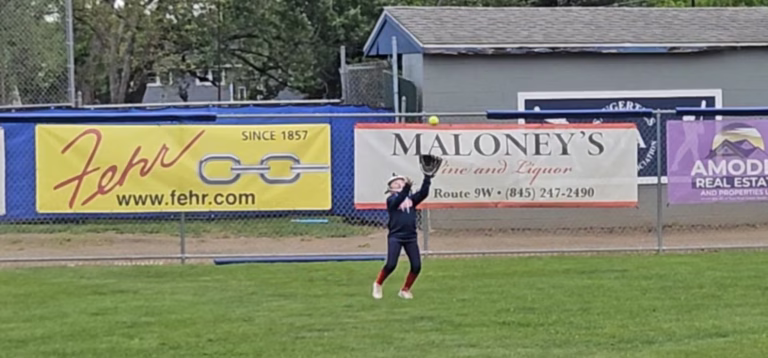 How to catch a fly ball